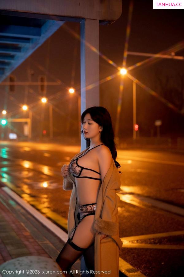 江真真  [XiuRen]高清写真图 2023.03.16 No.6424 江真真 黑丝美臀第11张图片